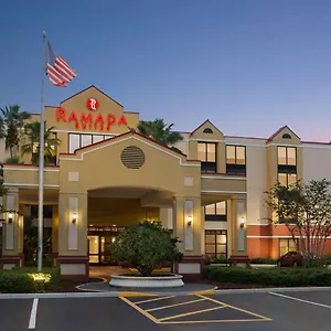Ramada By Wyndham Airport- Free Airport Shuttle 3* אורלנדו