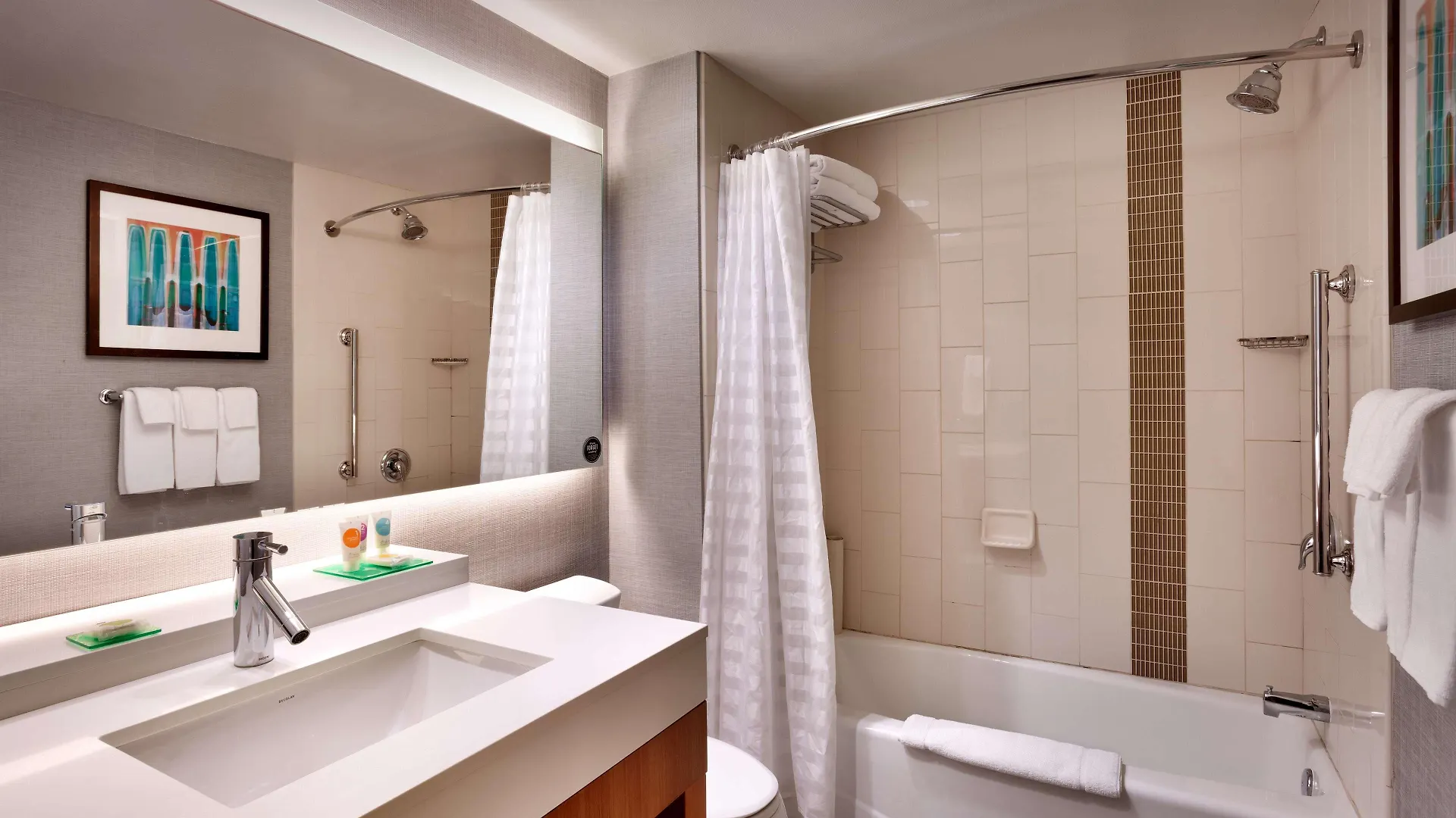 Hyatt Place Los Angeles / LAX / El Segundo 3*,