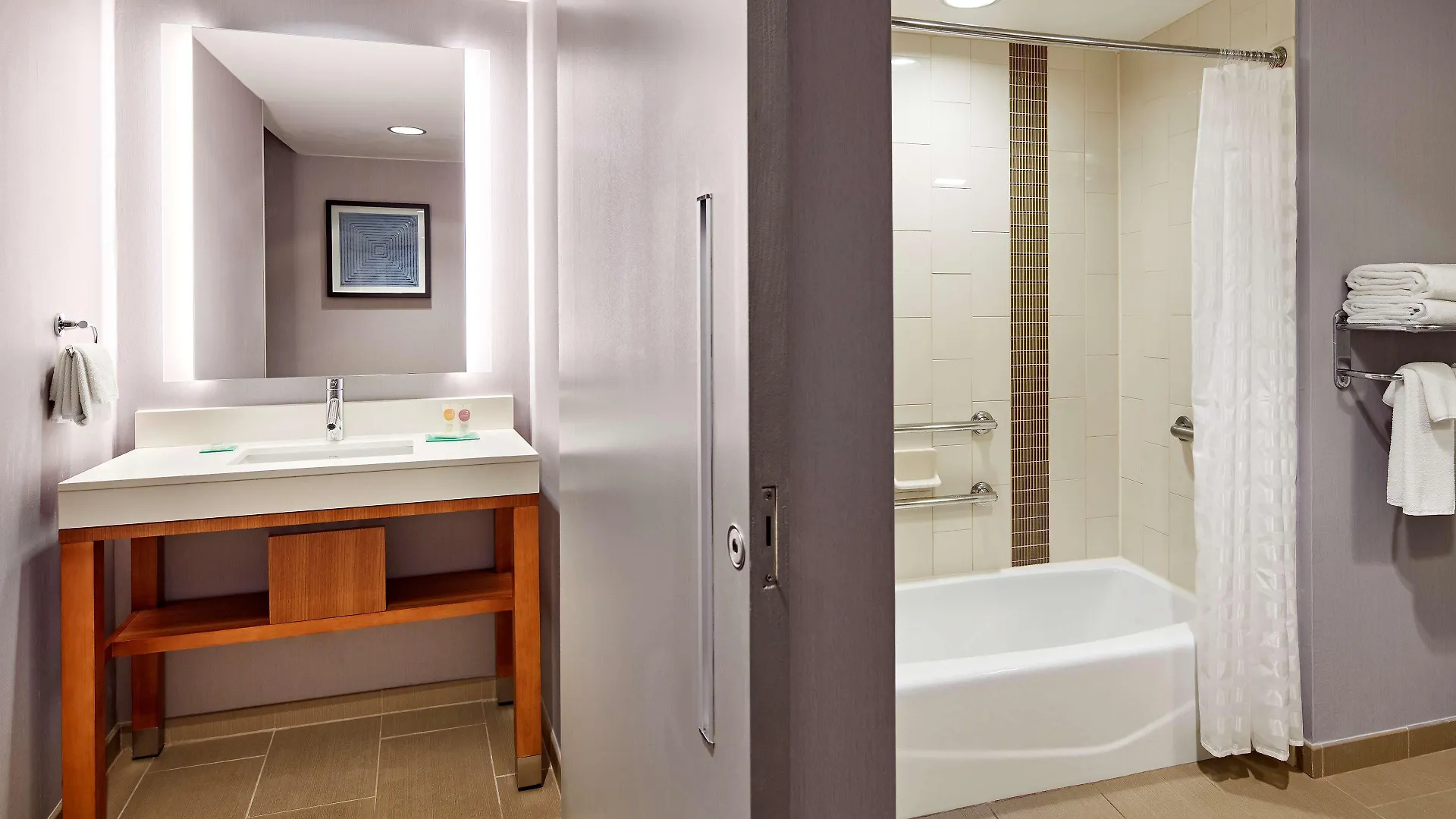 Hotel Hyatt Place Los Angeles / LAX / El Segundo