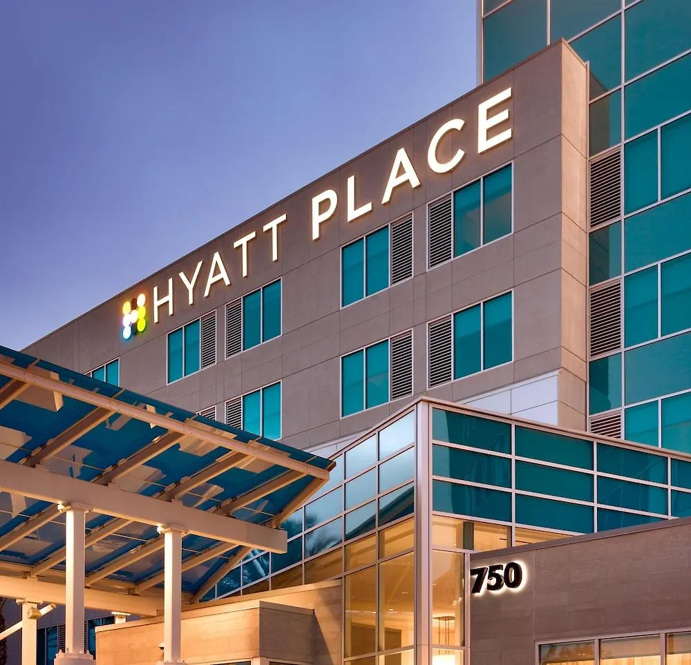 Hyatt Place Los Angeles / LAX / El Segundo 3*,