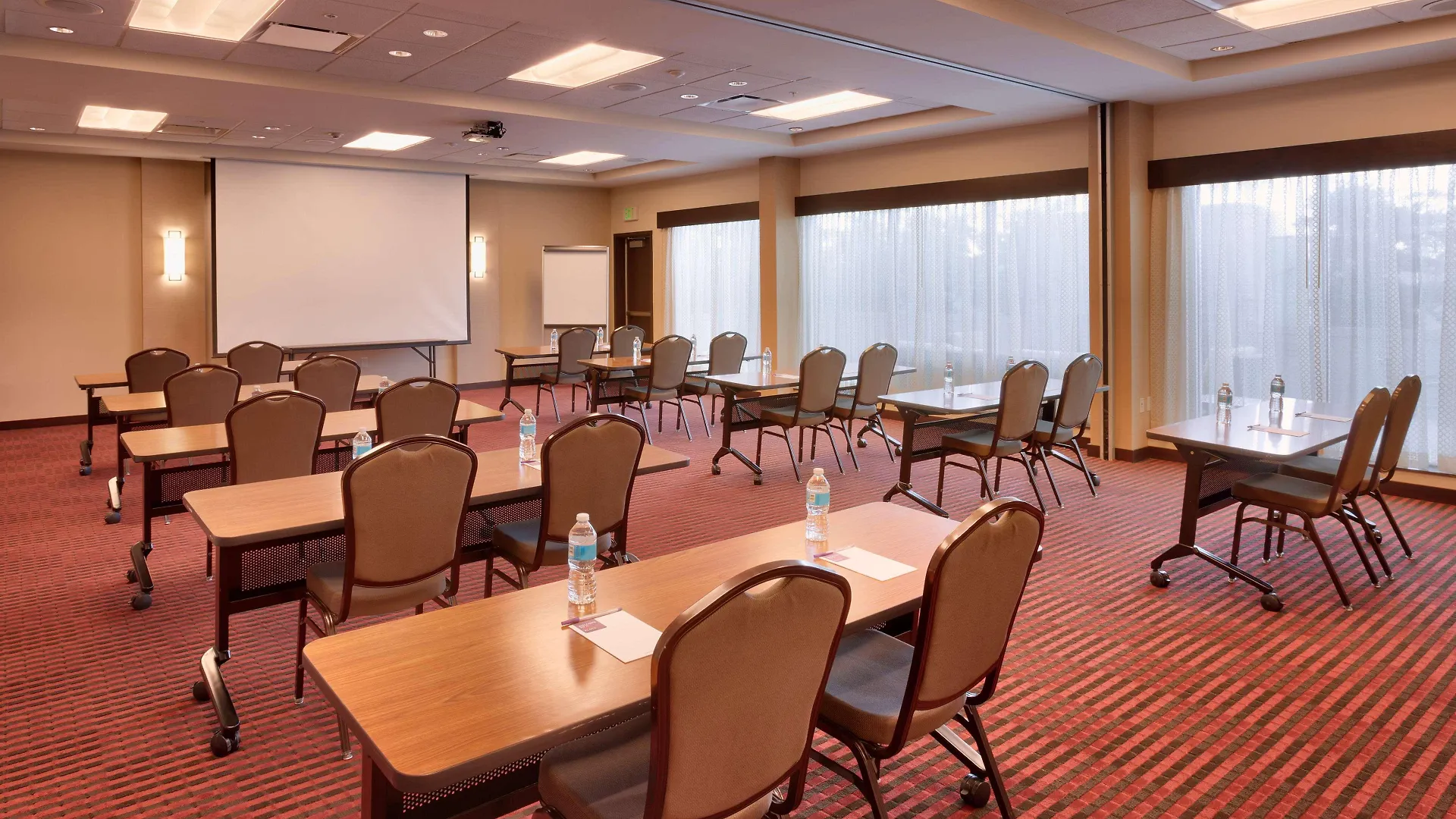 Hyatt Place Los Angeles / LAX / El Segundo Hotel